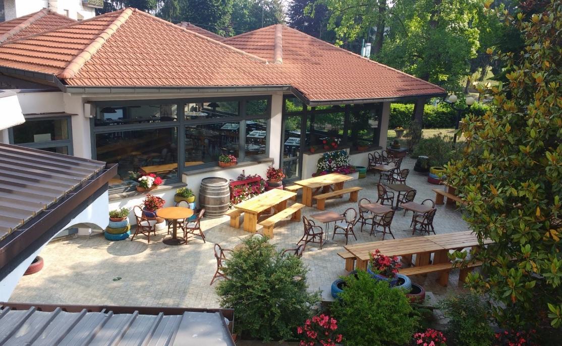 Hotel Panorama Cambiano Екстер'єр фото